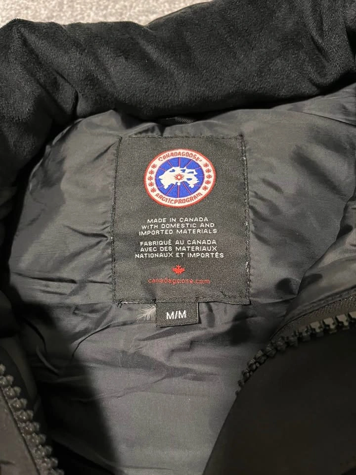 Canada Goose Vest Black - photo 3