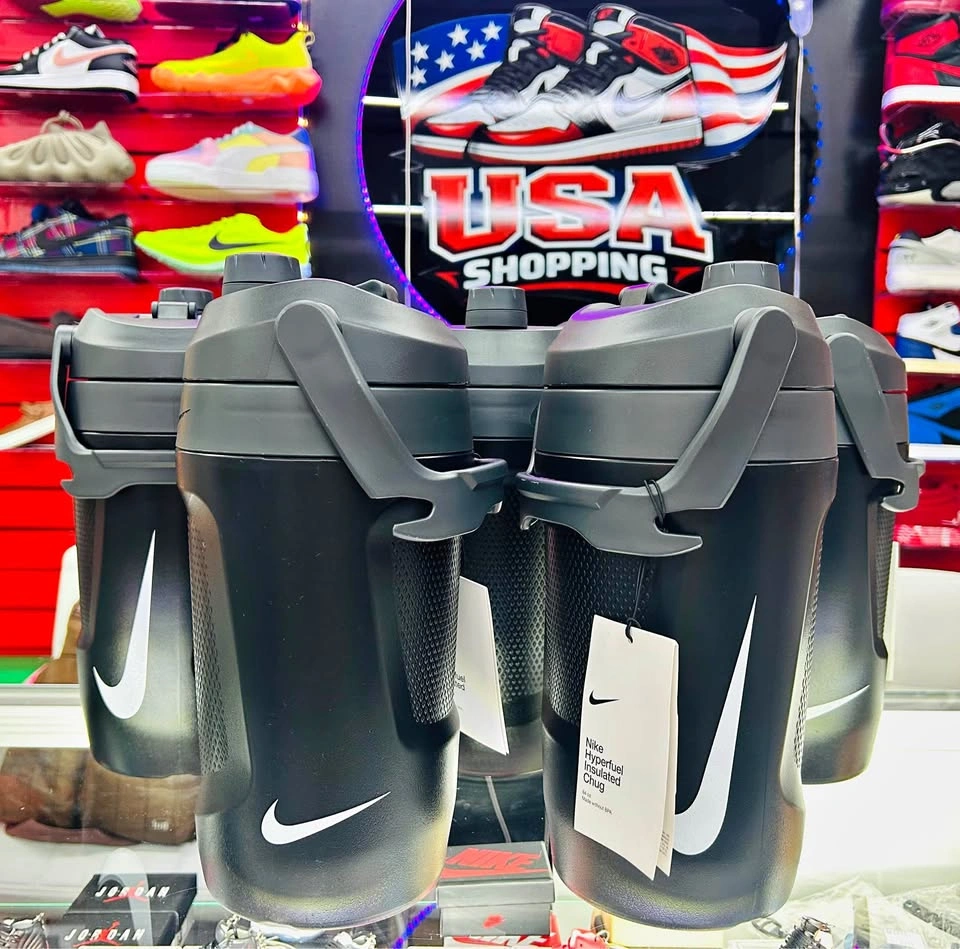 New Nike Fuel Water Jug 64 Oz Gym Bud Water Bottle