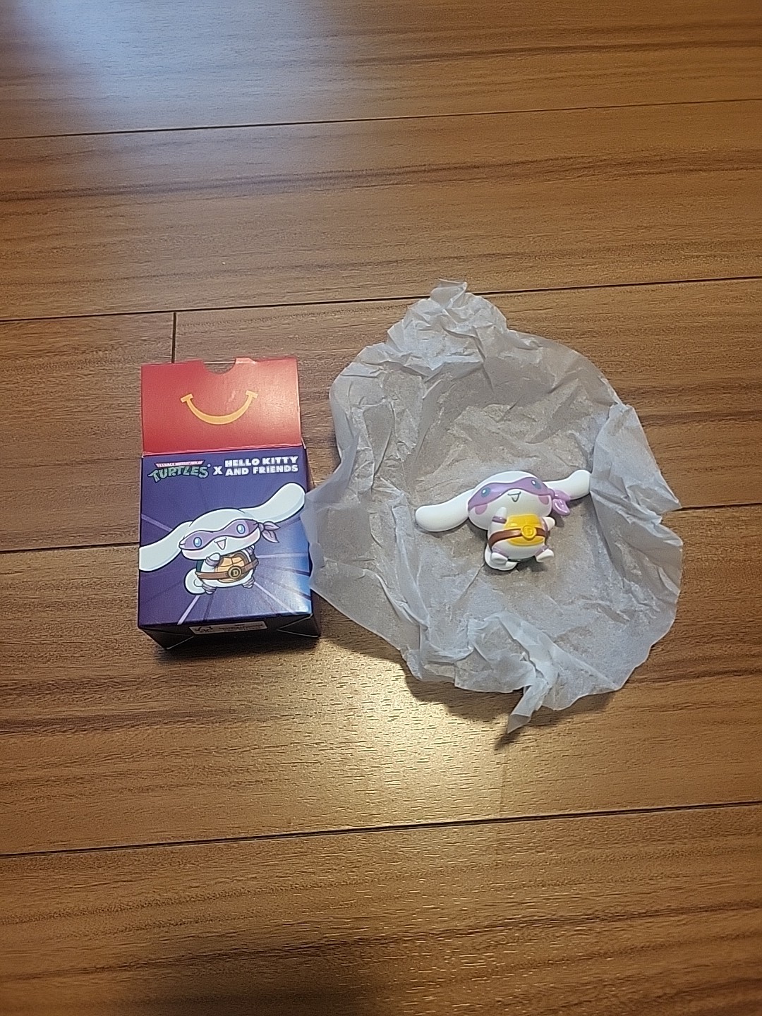 McDonald's Happy Meal Toy TMNT X Hello Kitty - Cinnamoroll/Donat - photo 3