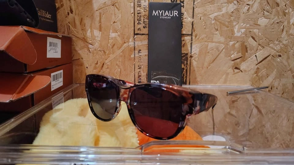12 Pairs Brand New Sunglasses for Women - Assorted Styles - photo 5