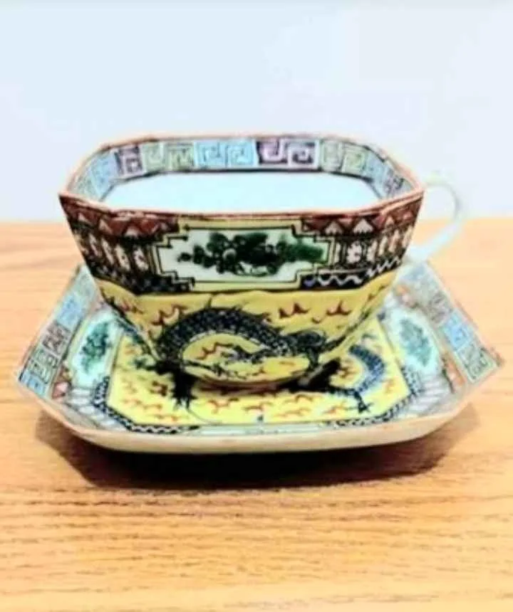 Antique Hand Painted Chinese Macau Dragon Tea Cup & Saucer thumbnail