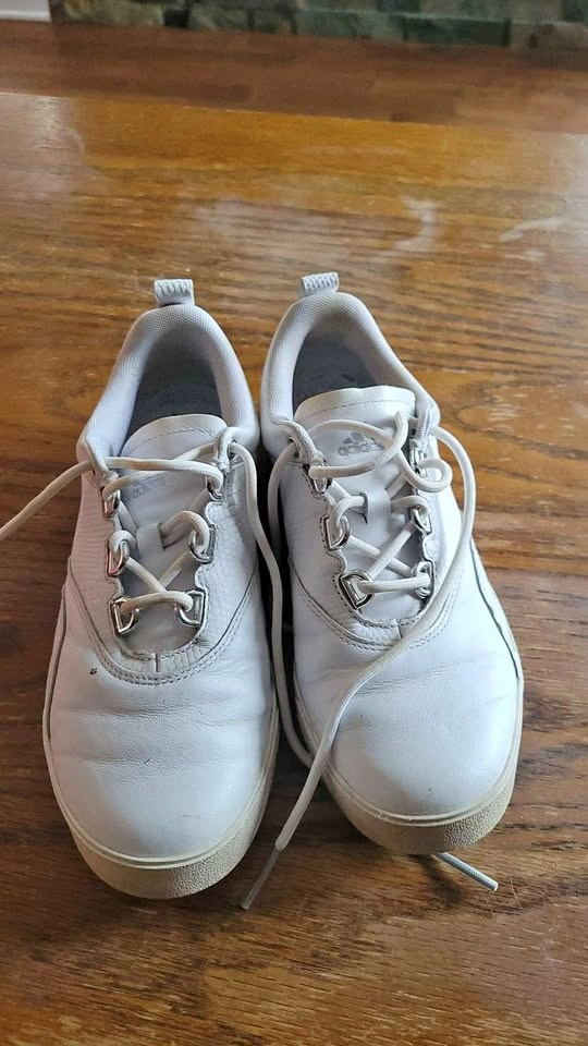 Adidas shoes for women 5 ½