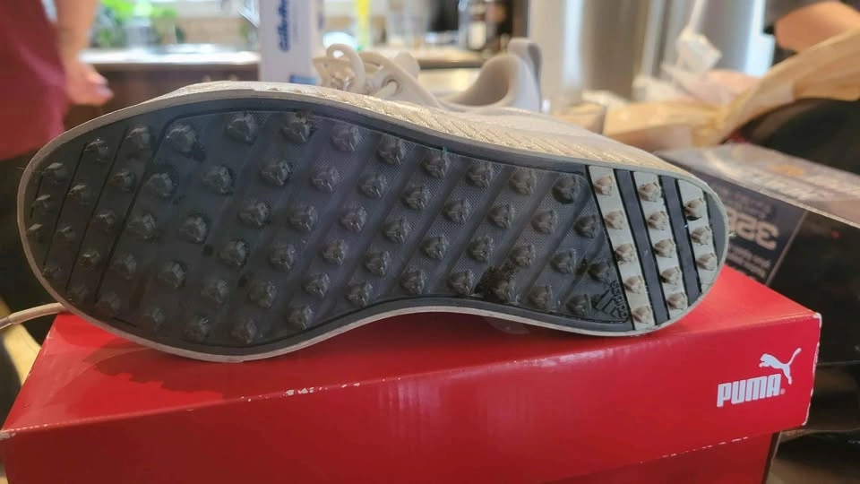 Adidas shoes for women 5 ½ - photo 2