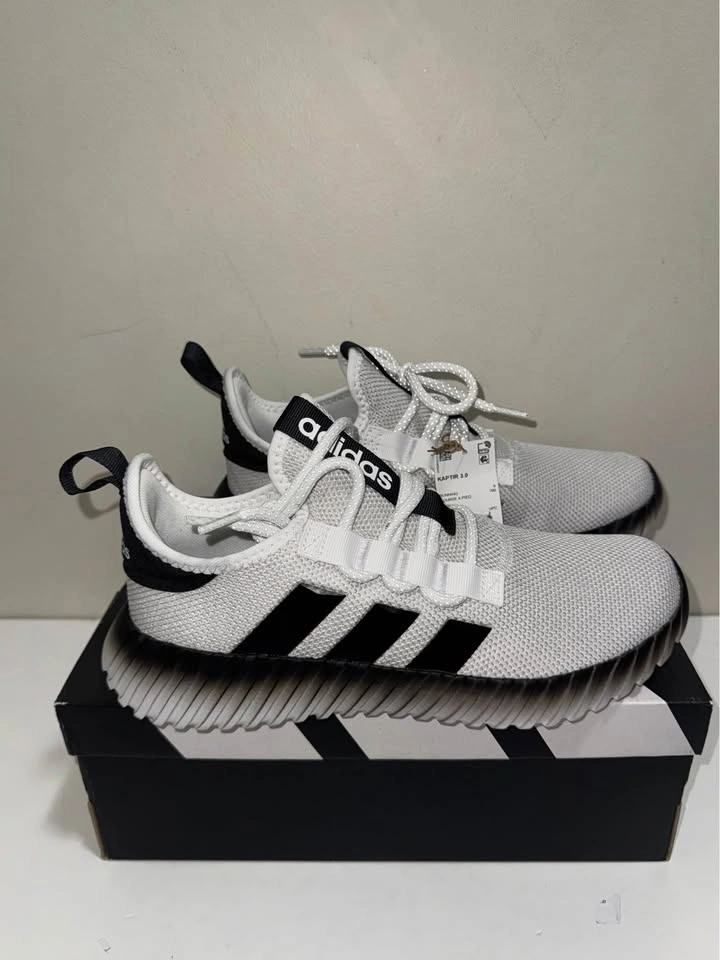 New Men Adidas Running Shoes - Size 9.5 & 10 - photo 4