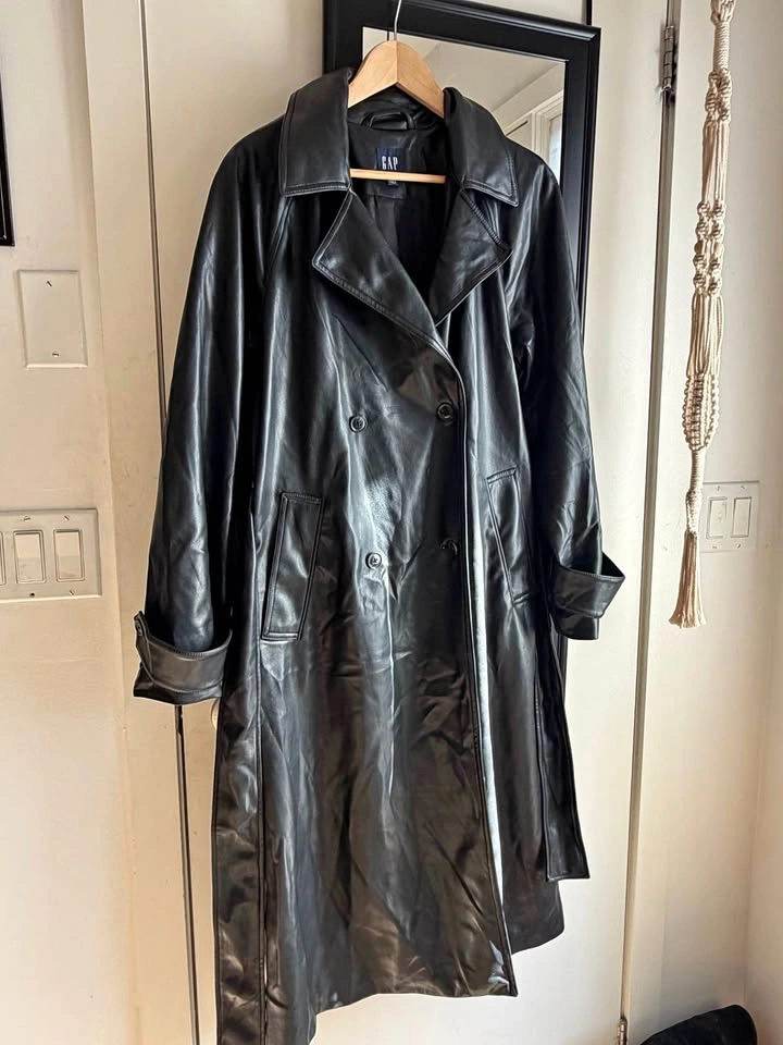 GAP Black Vegan Leather Trench Coat - Medium