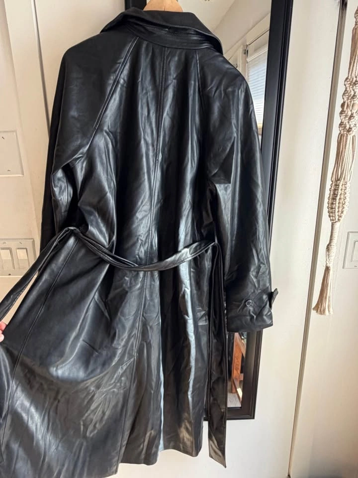 GAP Black Vegan Leather Trench Coat - Medium - photo 3