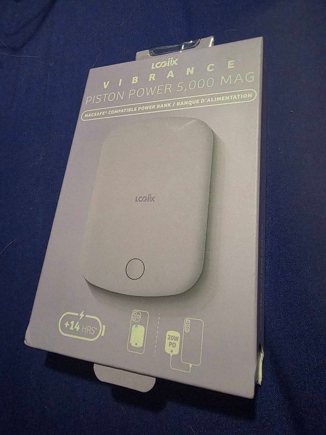 Logiix Vibrance Piston Power 5000 Mag Power Bank - photo 5