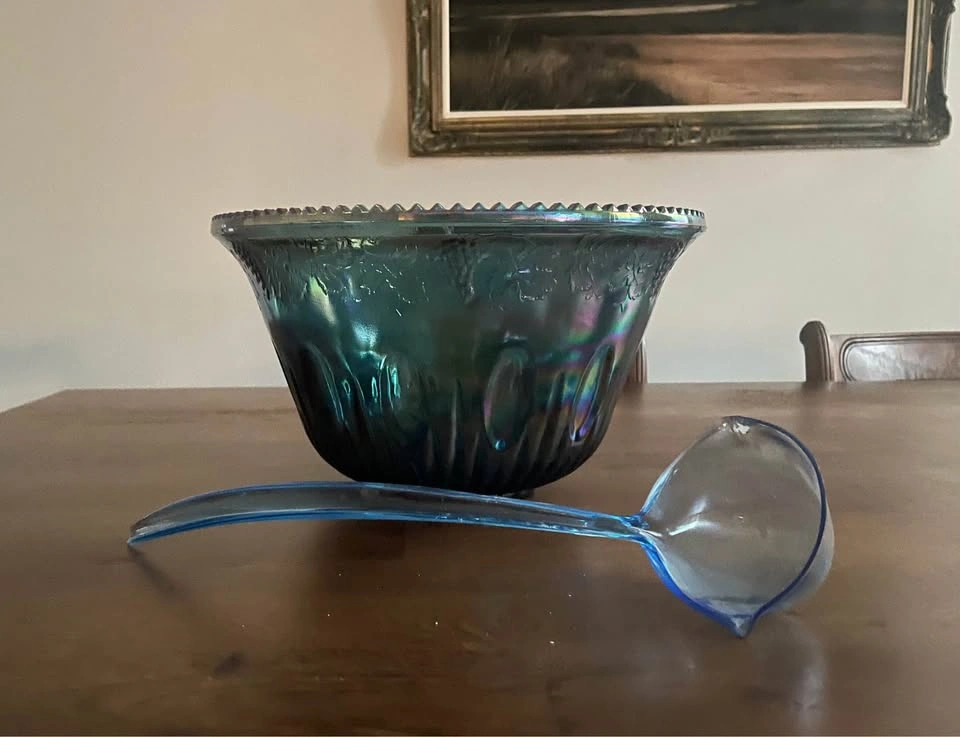 Vintage Carnival Glass Punch Bowl Set - photo 2