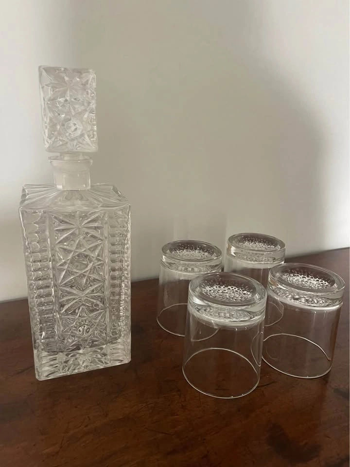 Crystal Whiskey Decanter Set with 4 Glasses - photo 2