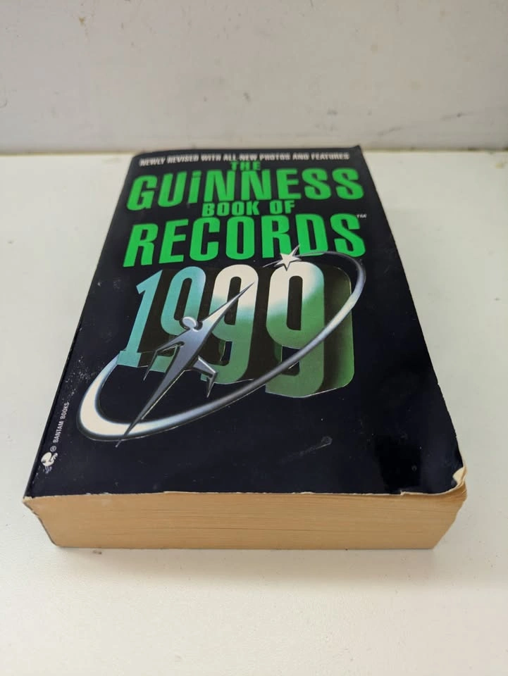 The Guinness Book of Records 1999 - photo 2