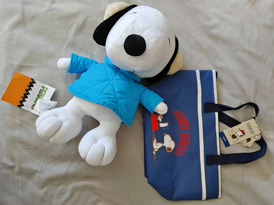 Snoopy 13inch Plush & "Good Grief" Insulated Tote Set