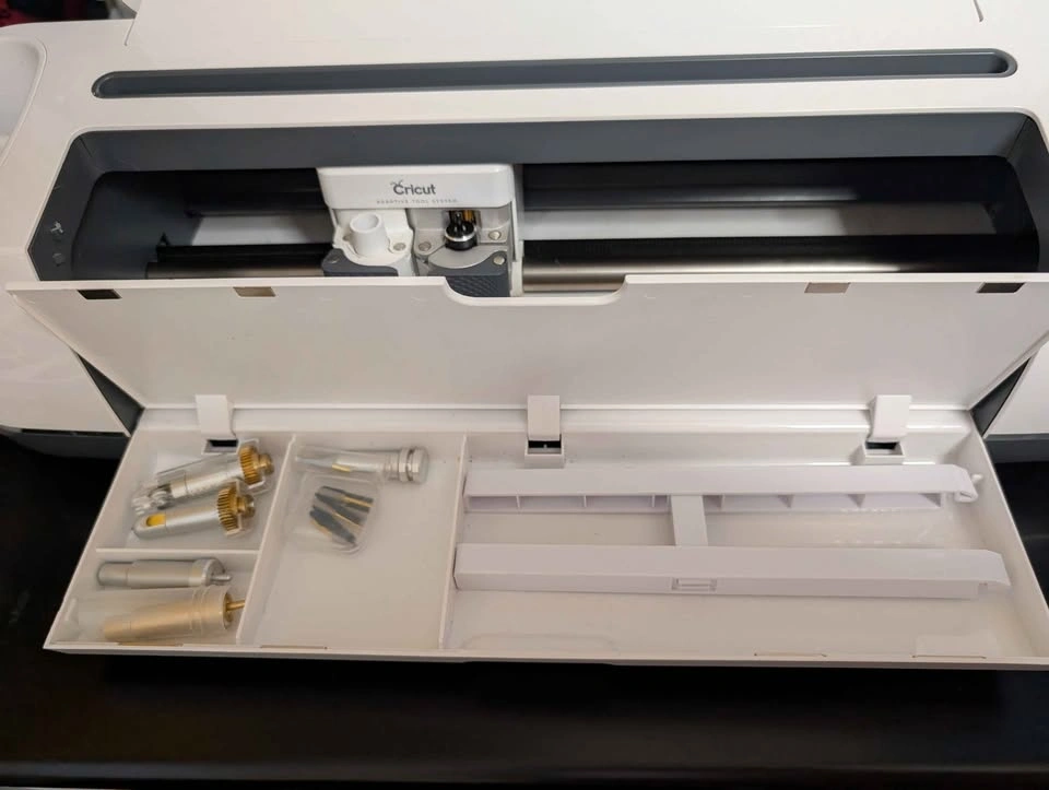 Cricut Maker Machine with Tools and Vinyl - photo 3
