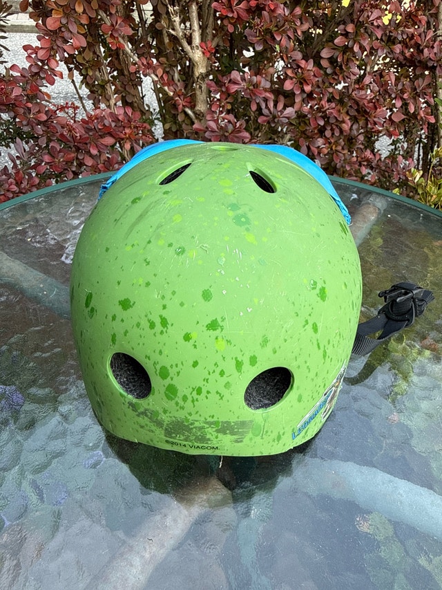 TMNT Kids Leonardo Bicycle Helmet - photo 2