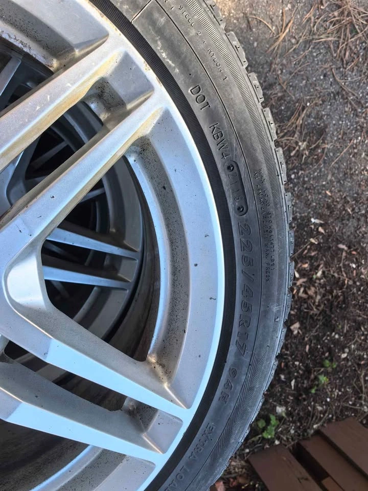 Mercedes Benz Winter Tires - photo 2