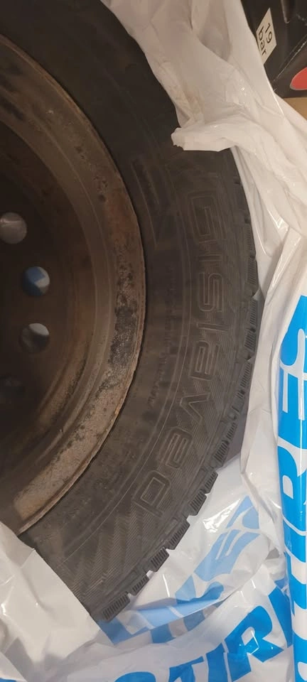 WINTER TIRE 195/65R15 T XL GISLAVED X4 +rim - photo 3