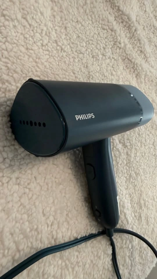 Philips 3000 Series Handheld Garment Steamer - photo 2
