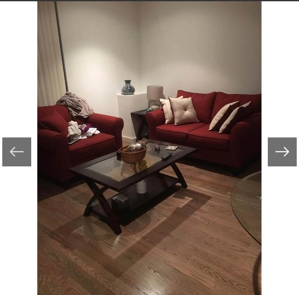 Coffee table with two end tables - photo 3