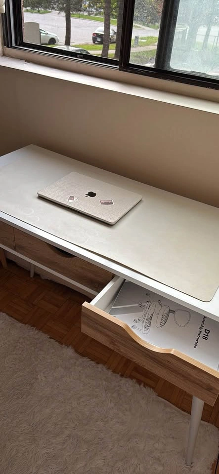 Desk and Ergonomic Chair (Read Description Pls) - photo 4