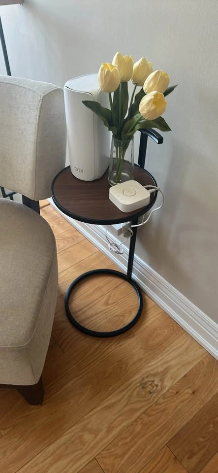 Modern C-Shaped Side Table – Like New - photo 2