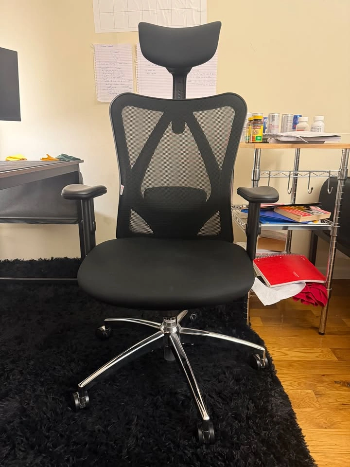 Black Office Chair / Desk Chair with Headrest - photo 2