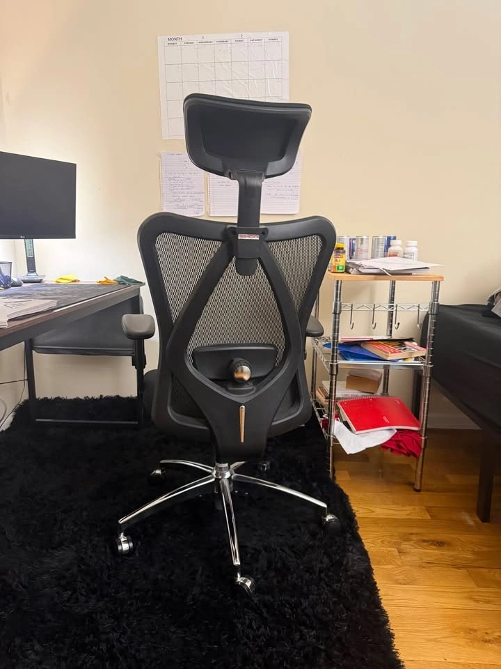 Black Office Chair / Desk Chair with Headrest - photo 3