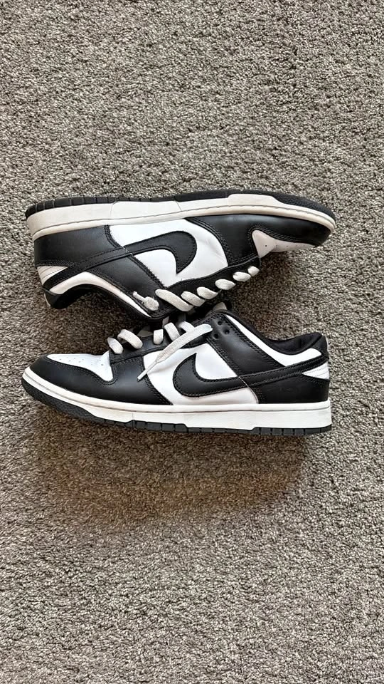Nike Panda Dunks (Size 9)