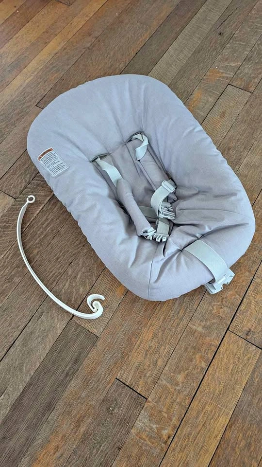 Stokke Tripp Trapp Newborn Set - Excellent Condition