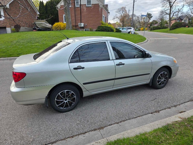 2003 Toyota Corolla CE - Reliable & Fuel-Efficient - photo 4