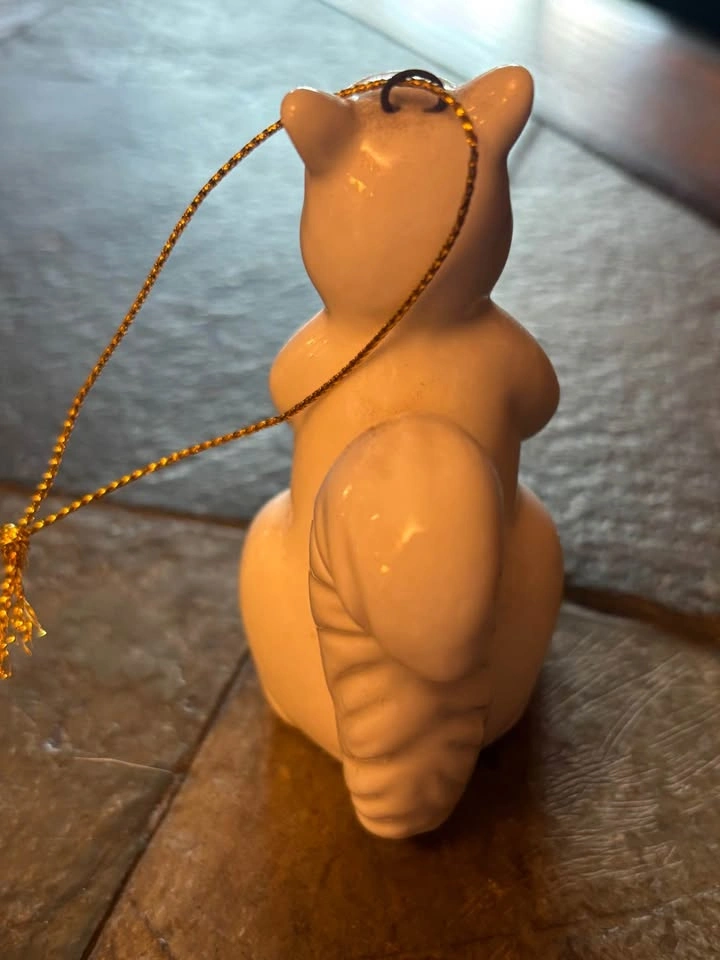 Ornament Ceramic Squirrel Holding Copper/Gold Acorn - photo 3