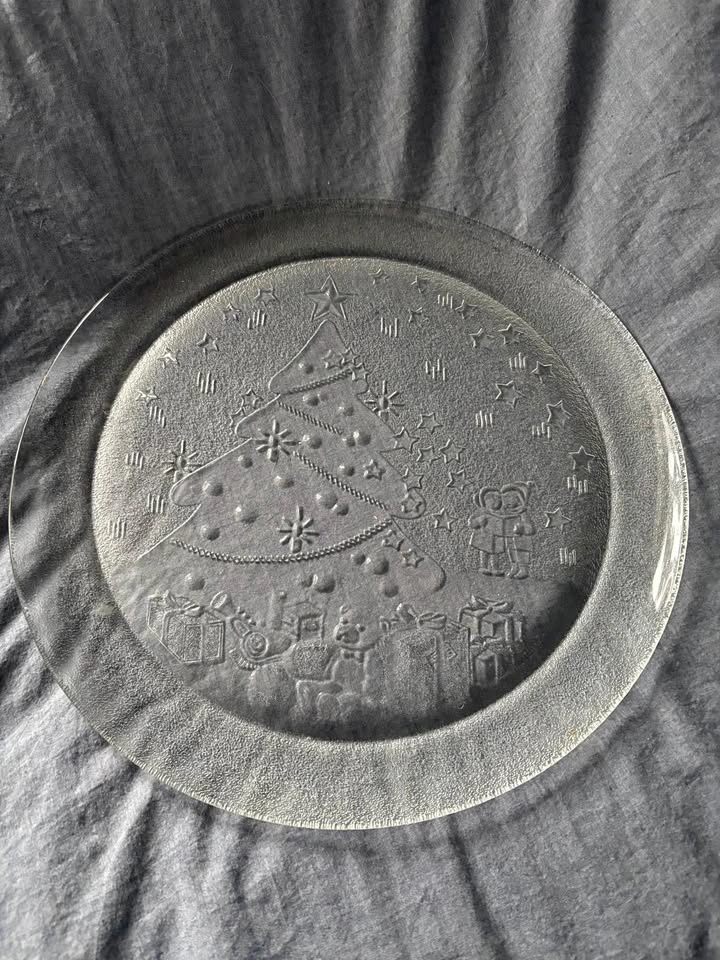 Christmas Platter With Embossed Christmas Tree, Carollers, Teddy