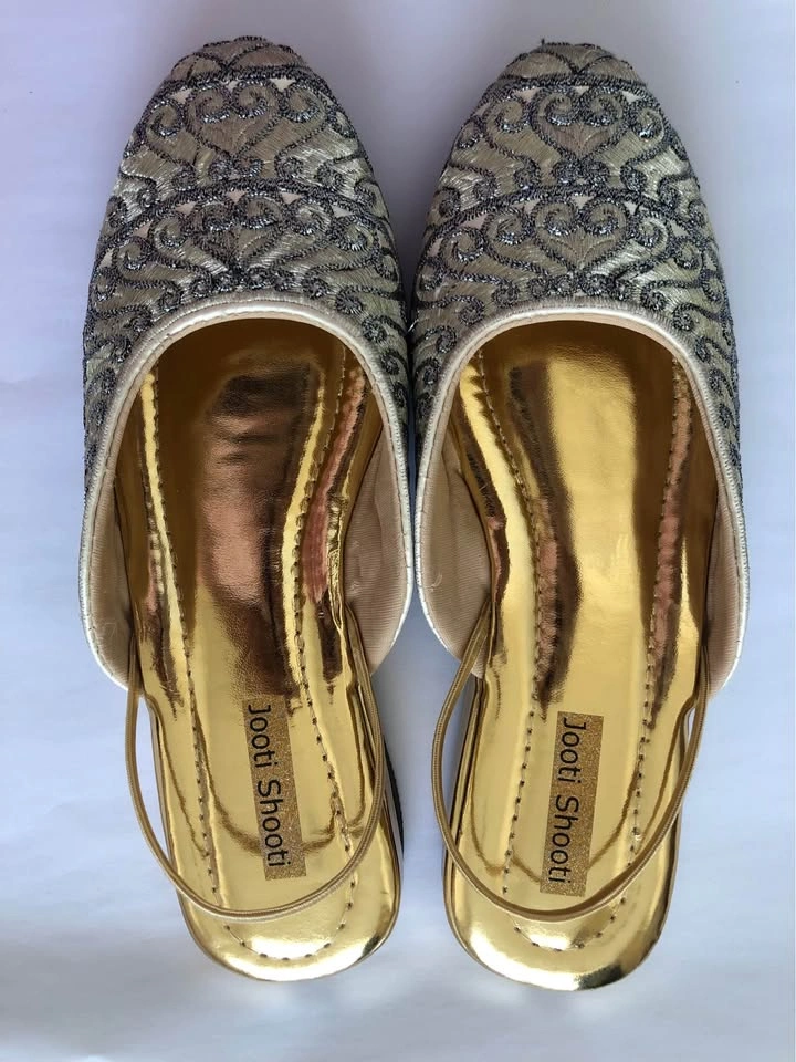 5 New Sandals $25 Each - photo 3