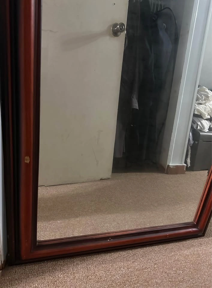 Mirror 42in x 30in - photo 4
