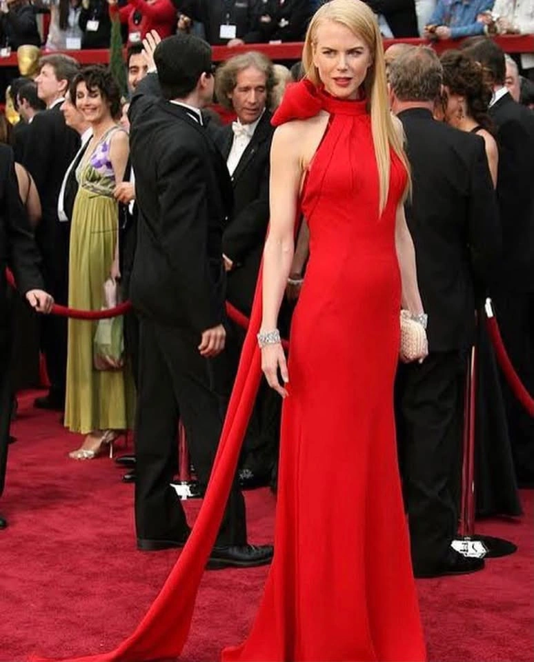 Red Backless Dress/ Gown - photo 3