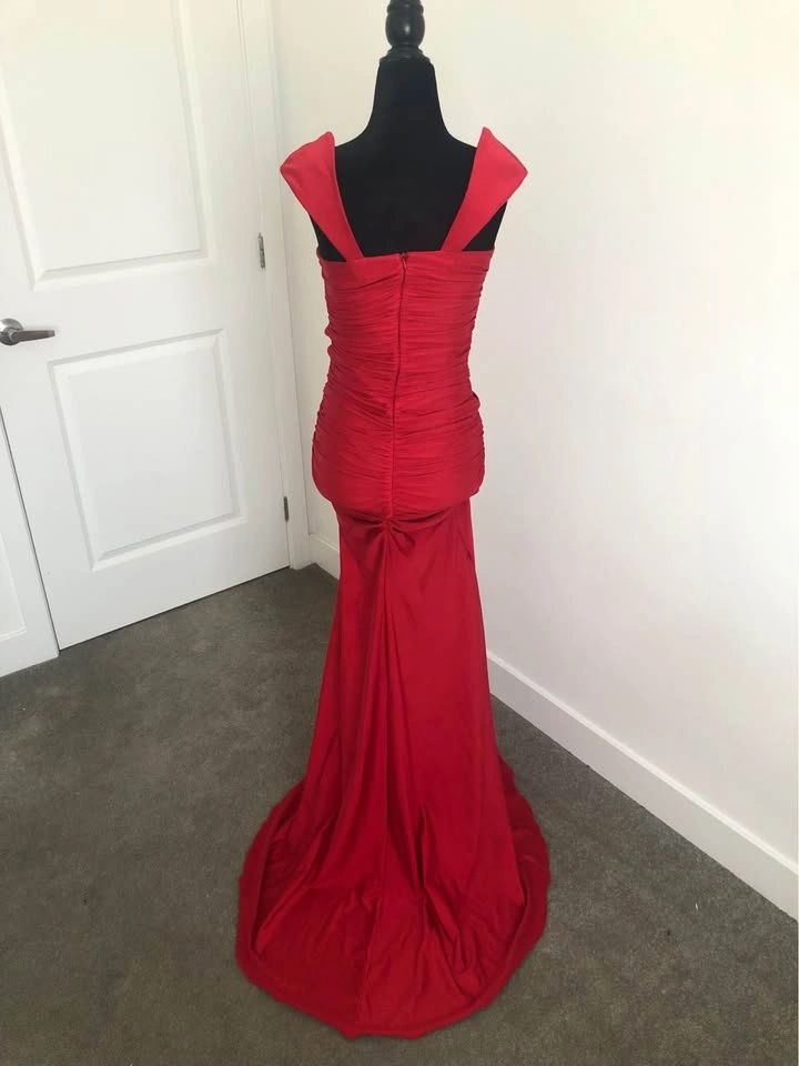 Like New Red Dress - photo 2