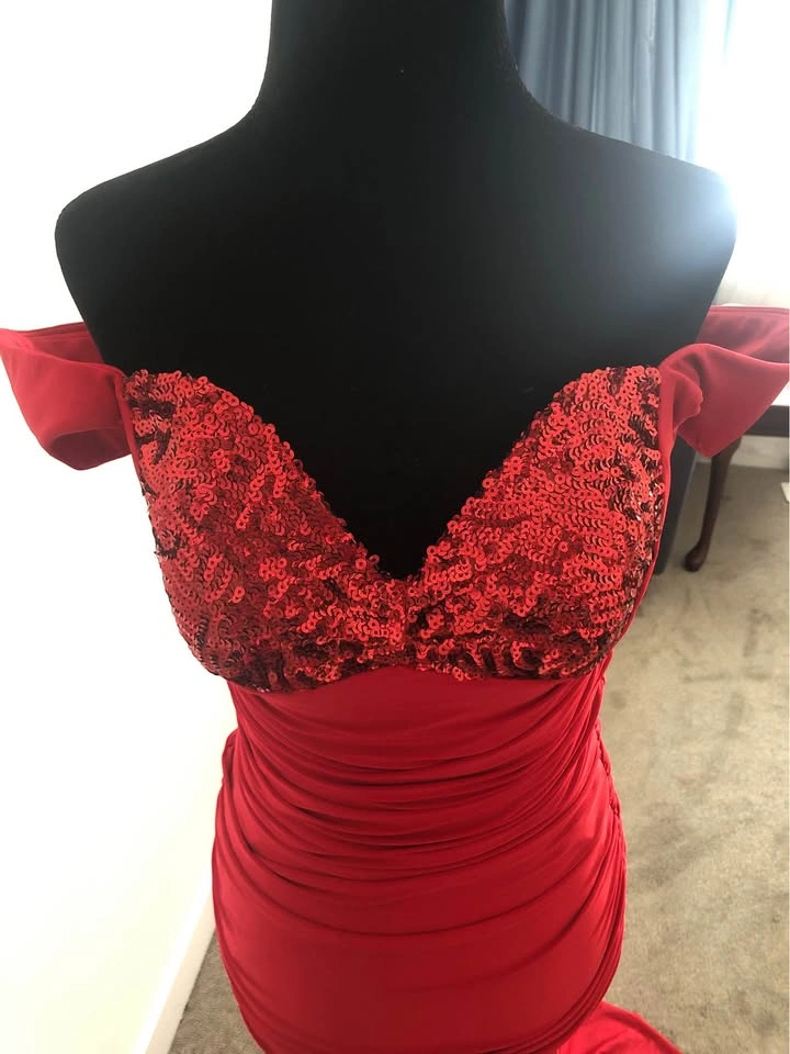 Like New Red Dress - photo 3