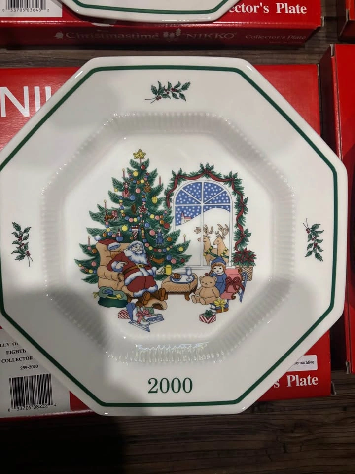 Plates Collector Christmastime Nikko 11” Lot Of 6 - photo 5