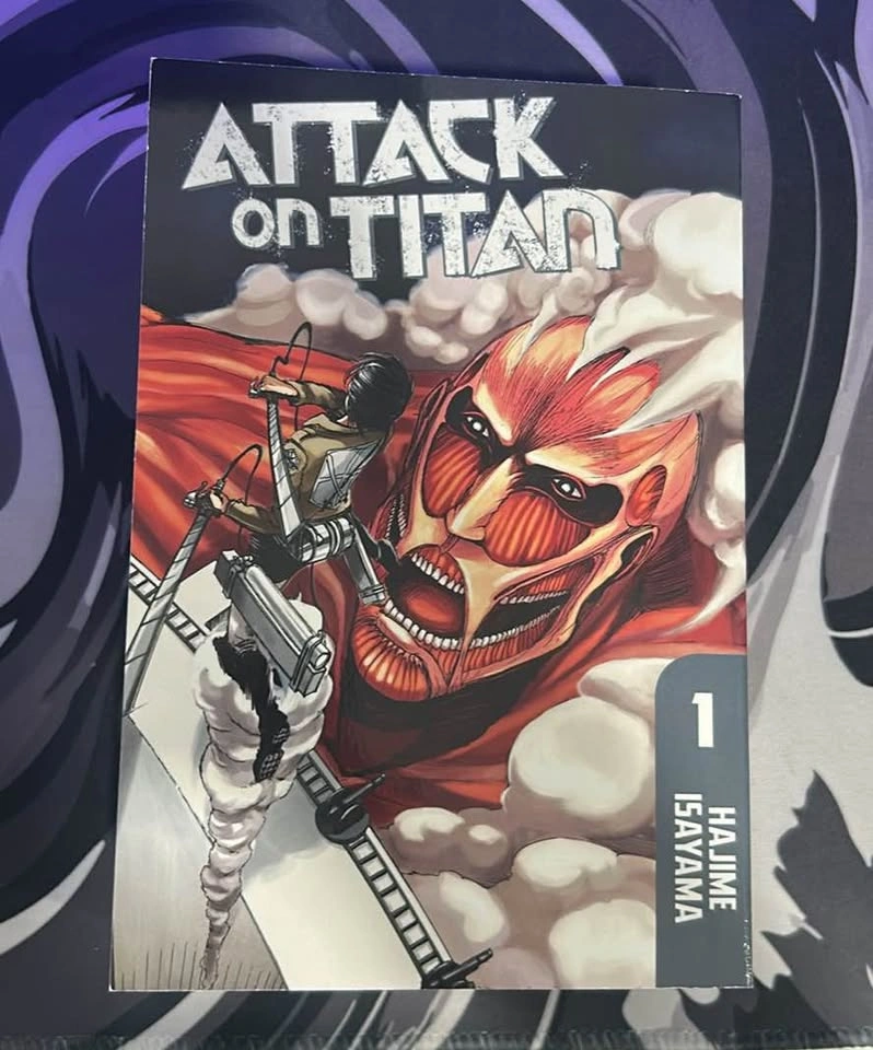 Attack on Titan Manga Box Set 1 - photo 2