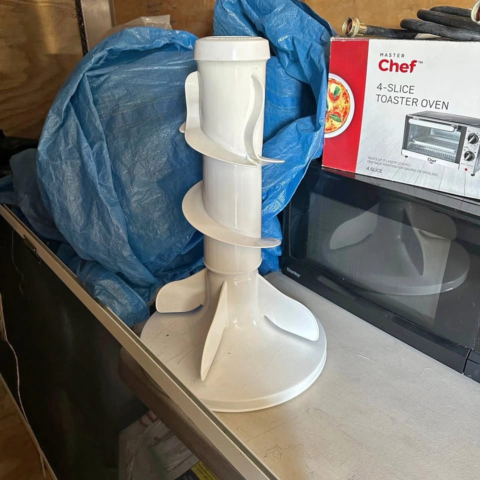 Top Load Washing Machine Agitator with Fabric Softener Dispenser
