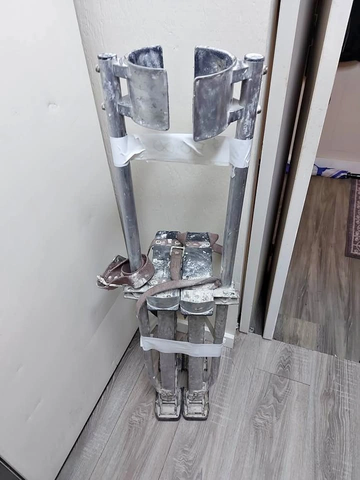 Drywall Stilts