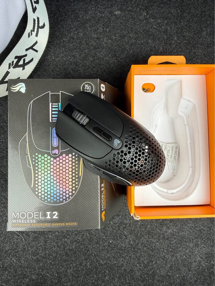 Glorious Model I 2 Gaming Mouse - photo 3