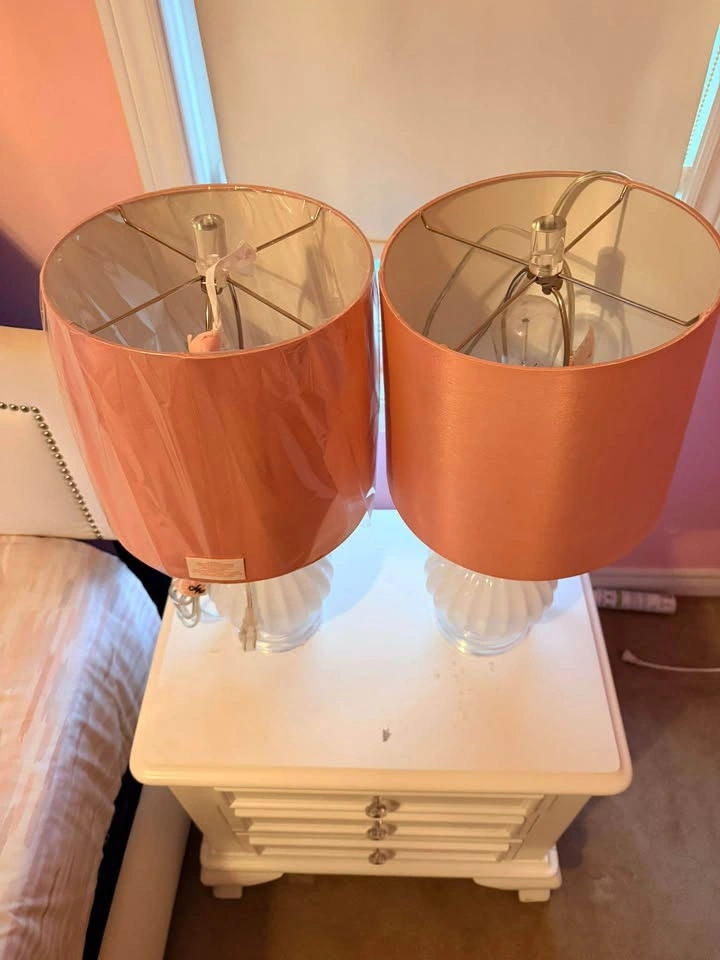 White Ceramic Gourd Table Lamps with Pink Shades - photo 2