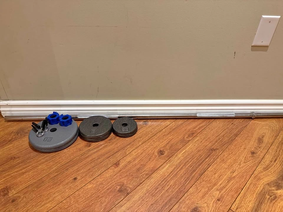1” Chrome Barbell with Weight Plates