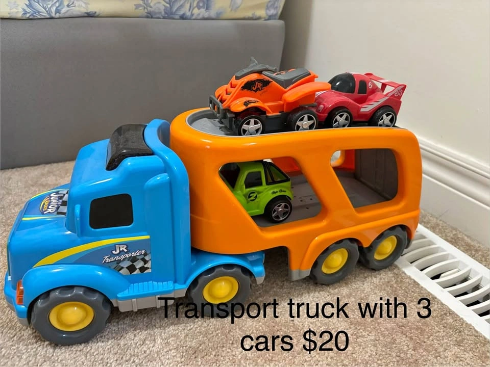 Kids transport truck with 3 cars