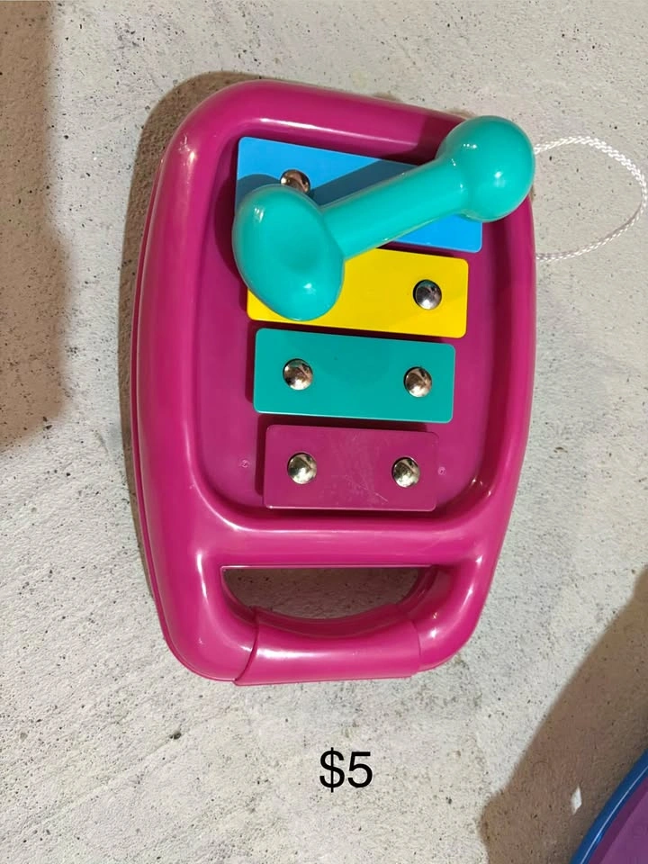 Toys rolling caterpillar xylophone blocks