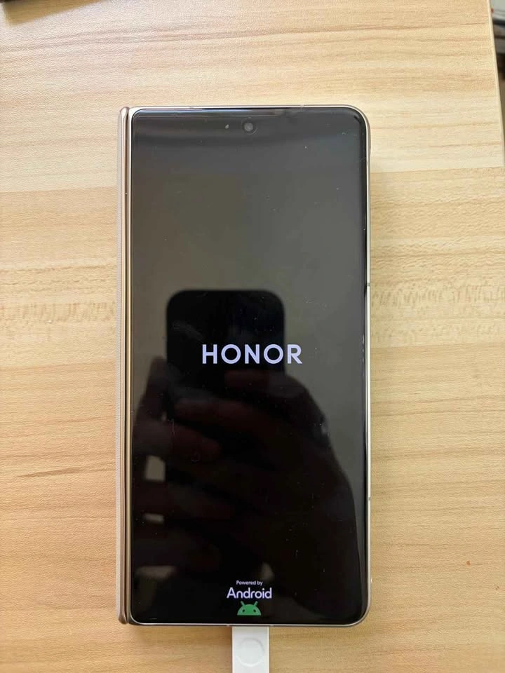 Honor Magic V5 5G Foldable - 16GB/512GB Unlocked - photo 2