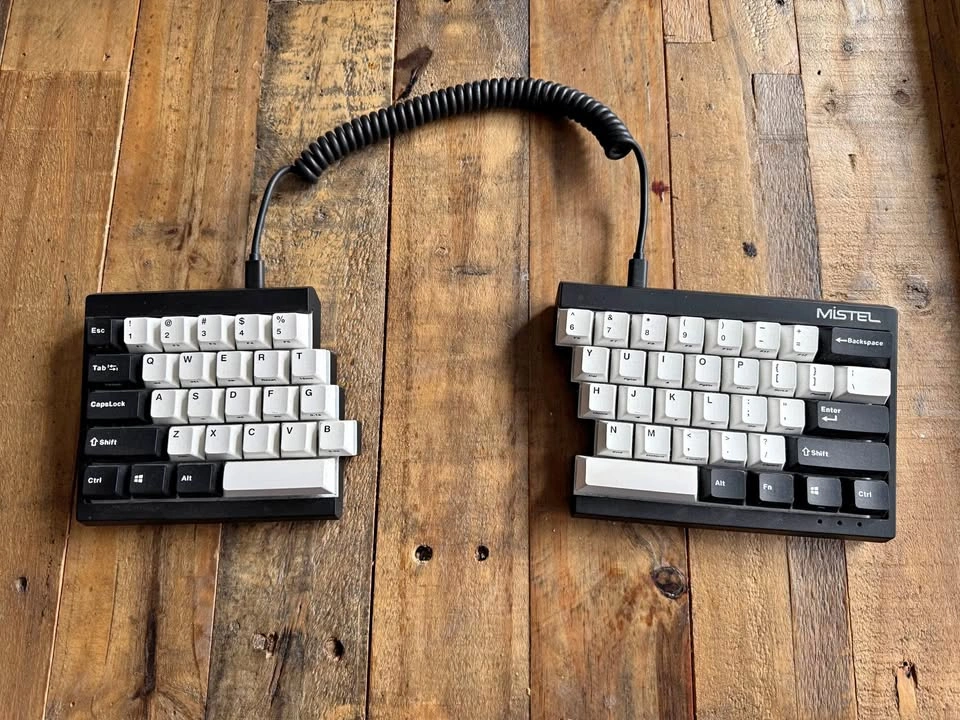 Mistel MD600v3 Split Keyboard