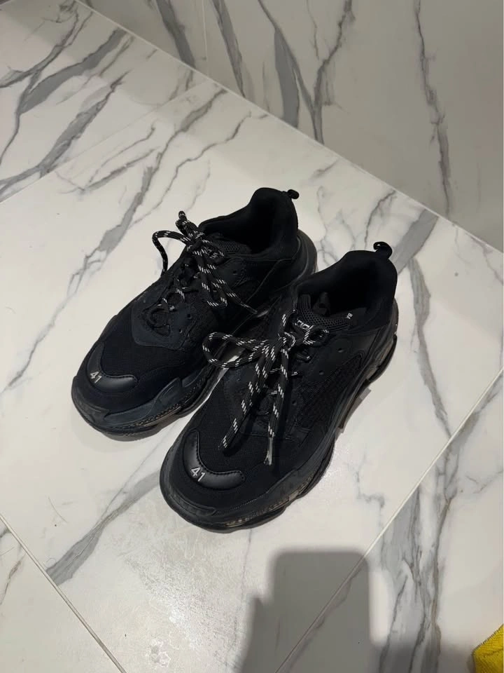 Balenciaga Triple S – Black – Size 41