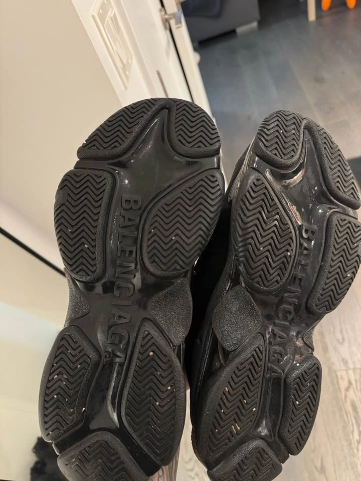 Balenciaga Triple S – Black – Size 41 - photo 5