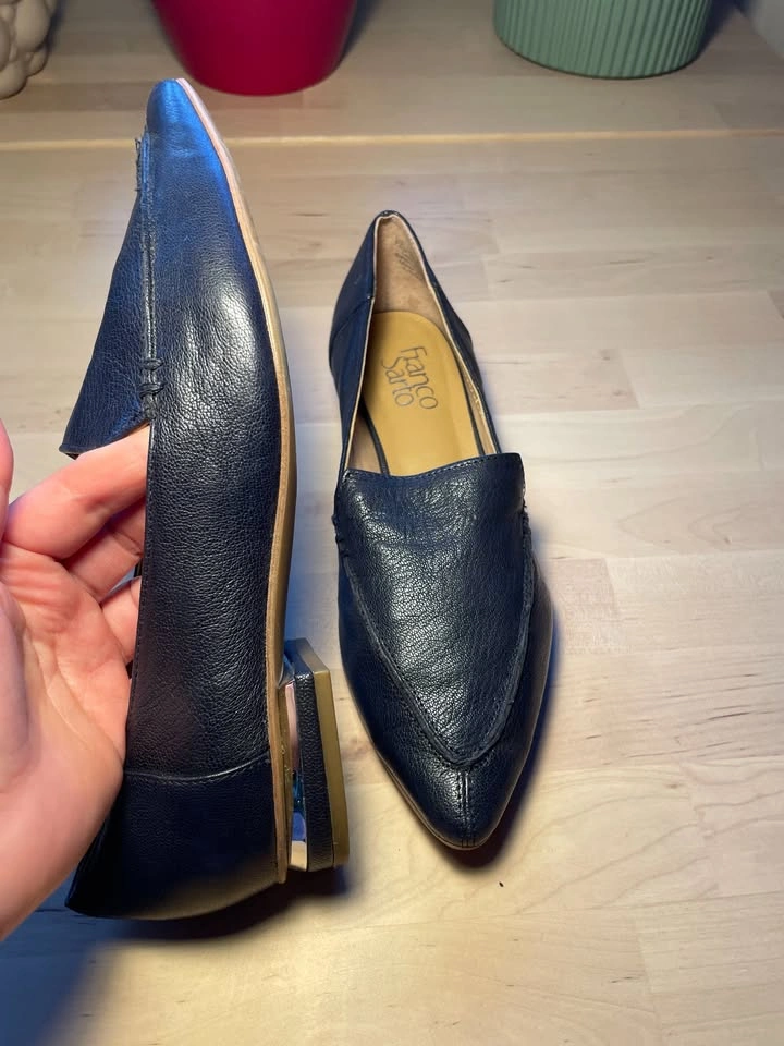 Franco Sarto Navy Blue Leather Pointed Toe Flats - US 7.5 - photo 2
