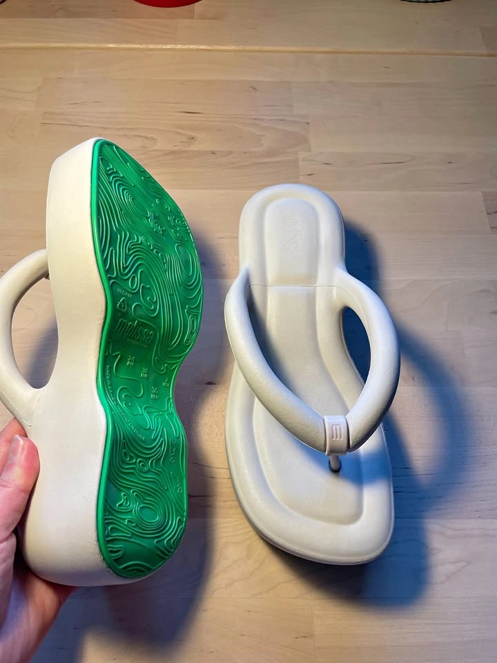 US 7 Melissa Platform Flip Flop Sandals White Green EUR 38